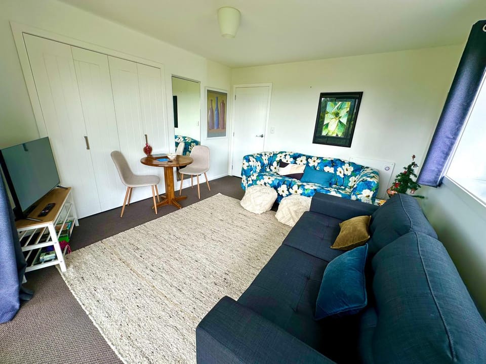 Lounge or bar, Dining area