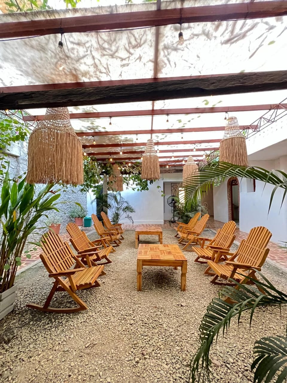 Garden, Living room, Seating area, sunbed