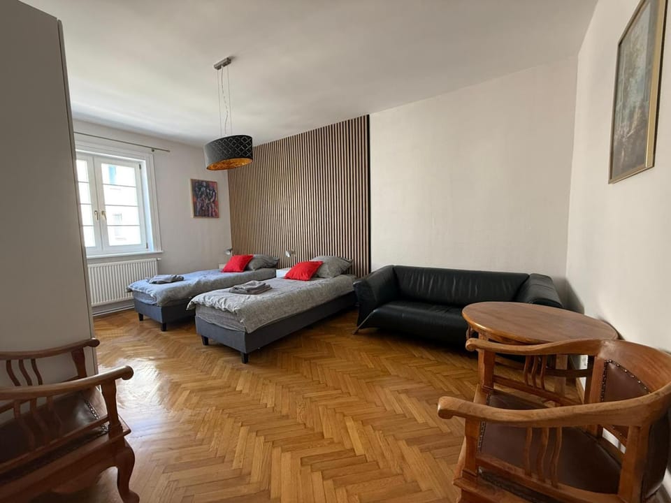 Apartament MTP Centrum z 3 łazienkami Apartment in Poznan
