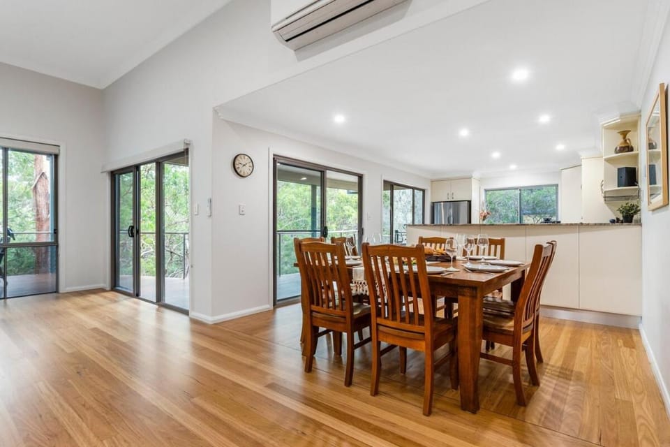 Dining area, air conditioner