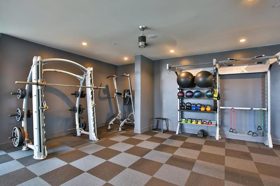 Modern Suites By The Texas Medical Center & NRG Stadium Apartment in Houston