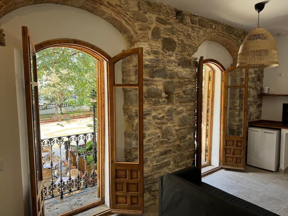 View (from property/room), Balcony/Terrace