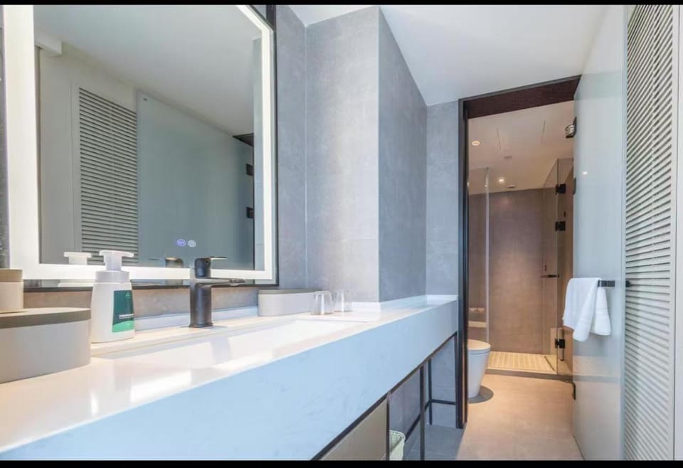 Atour Hotel Tianjin University West Anshan Road Subway Station Hotel in Tianjin