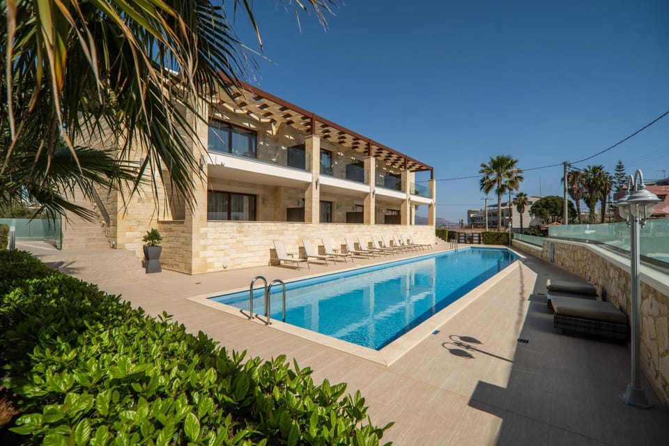 Property building, Swimming pool