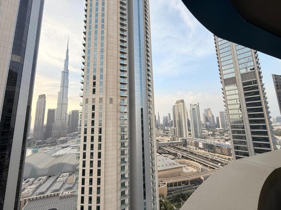 Burj Khalifa View , connected to Dubai Mall Apartment in Dubai