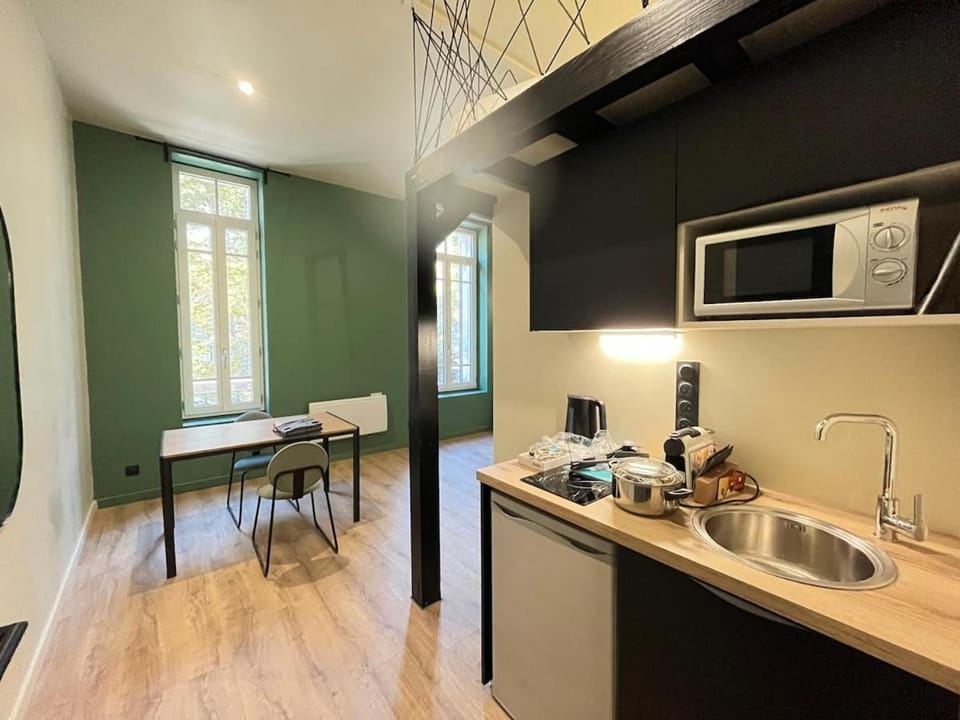 Cocon moderne 3 Personnes avec salle de sport, Le 103 Apartment in Saint-Étienne