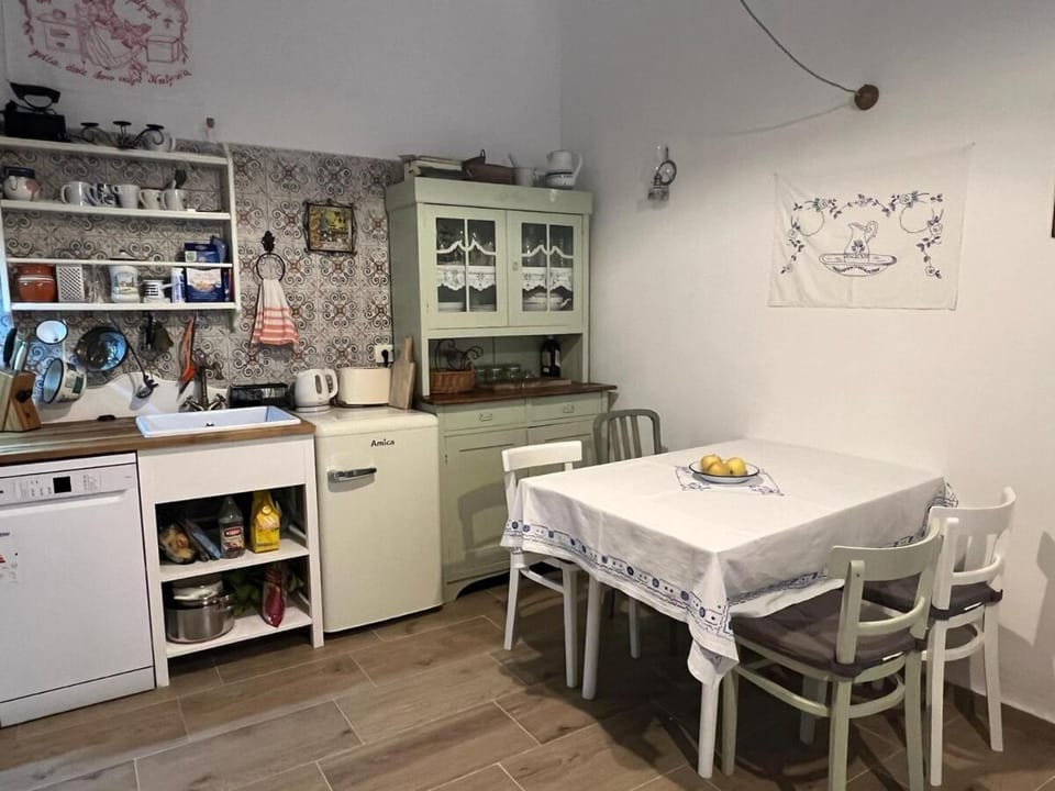 Vila More moje A1 Apartment in Vis