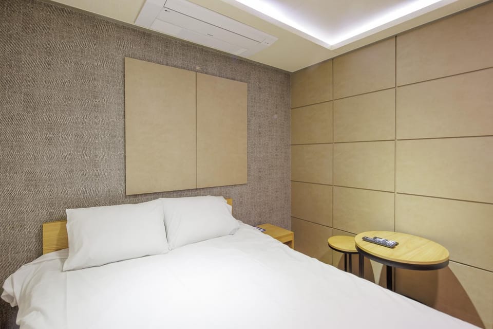 LEBROWN Stay Hotel in Seoul