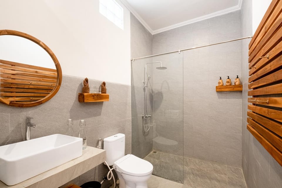 Shower, Bathroom, towels