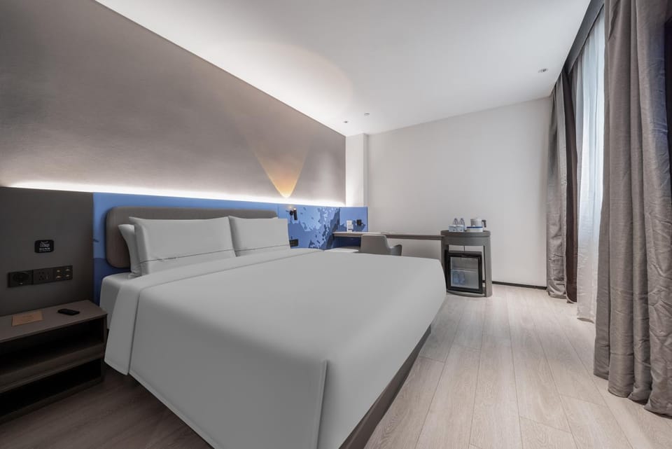Atour Light Hotel Nanjing Olympic Sports International Expo Center Hotel in Nanjing
