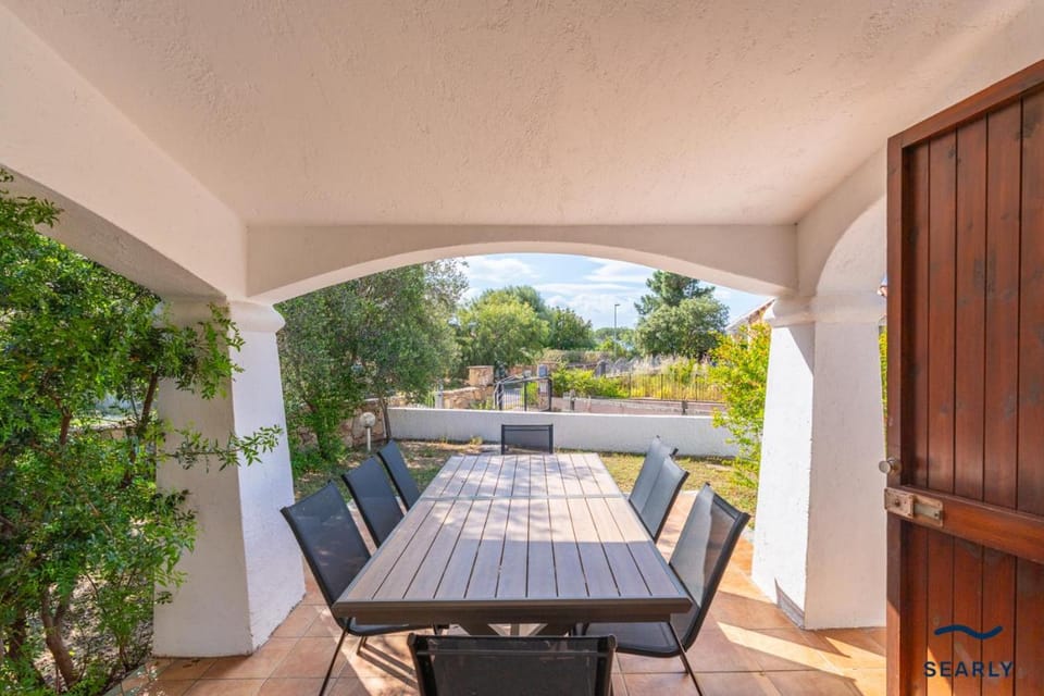 Villetta Dante - By Searly Villa in Sardinia