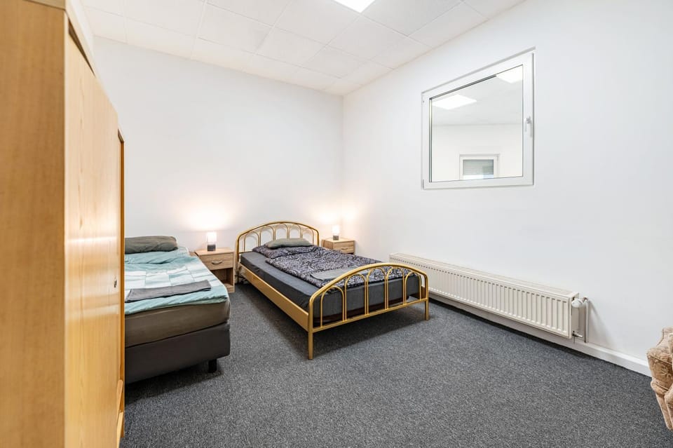 Property building, Living room, Bedroom