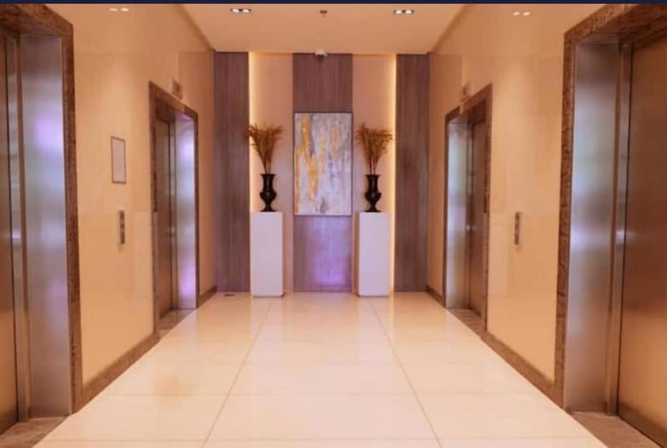 Modern Minimalist Uptown Parksuites 1BR Apartment in Makati