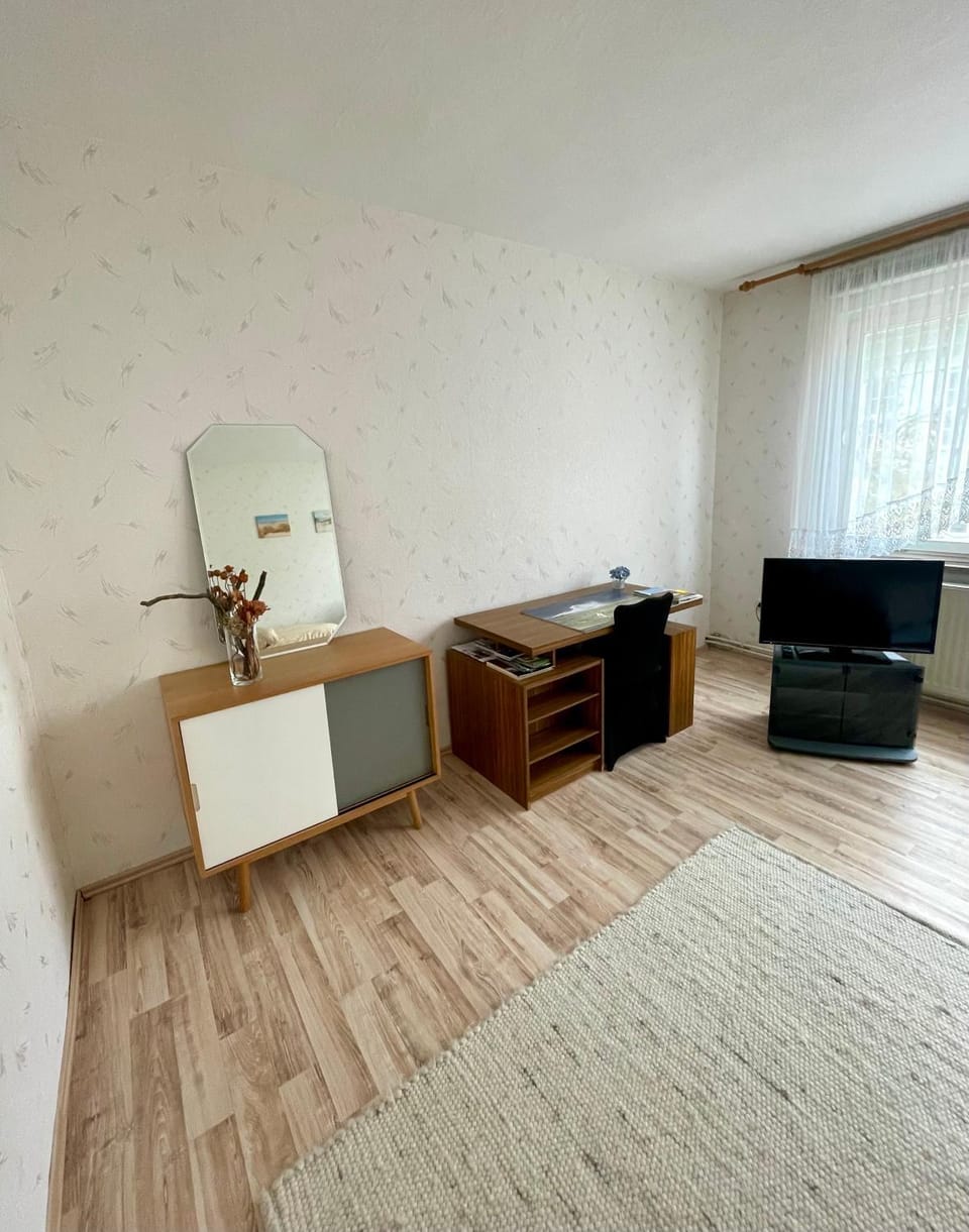 Im Zentrum von Ludwigslust entspannt wohnen, Entdecken Sie den Park und das Schloss oder Schwerin mit seinem Weltkulturerbe und die nahegelegene Ostsee Bed and Breakfast in Mecklenburg-Vorpommern, Germany