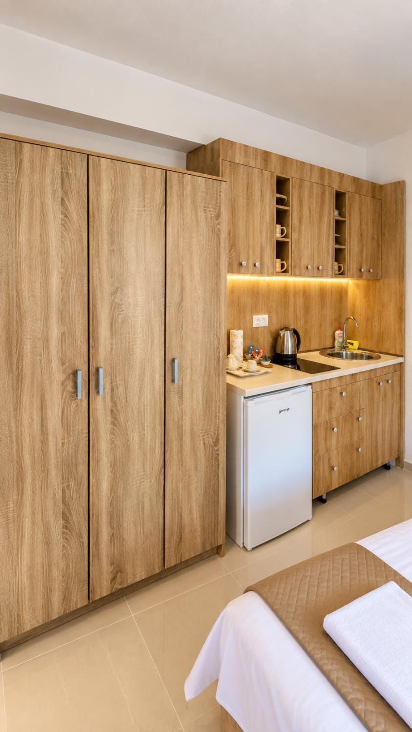 Bed, Kitchen or kitchenette, Bedroom, wardrobe, kitchen, kitchen