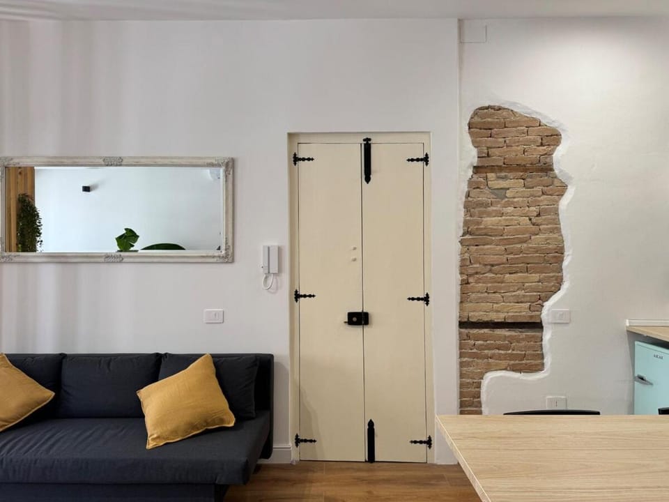 Studio 27, Centro, Cagliari, Sardinia Apartment in Cagliari