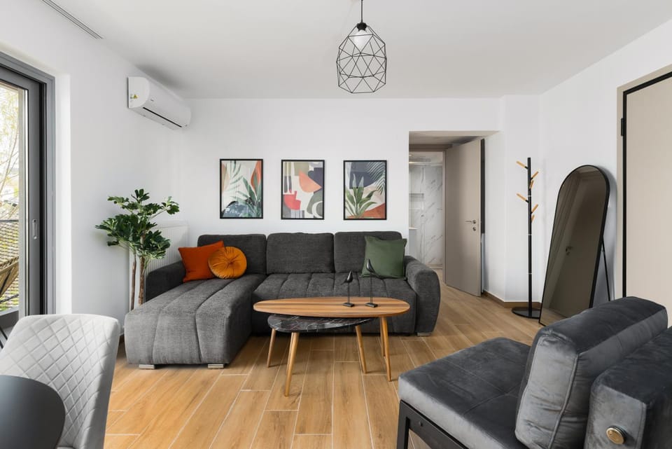 Living room, Seating area, air conditioner