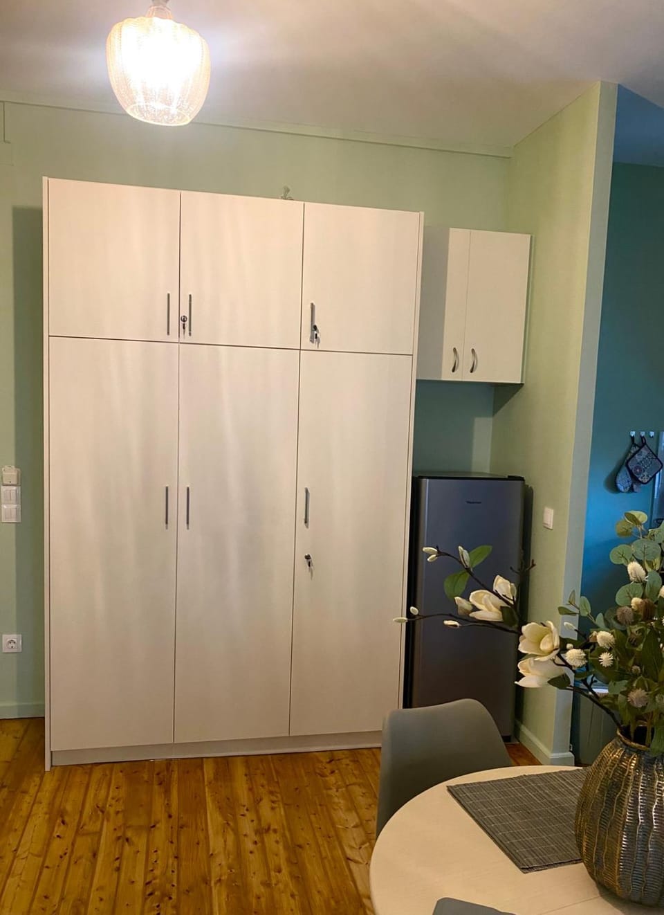 wardrobe
