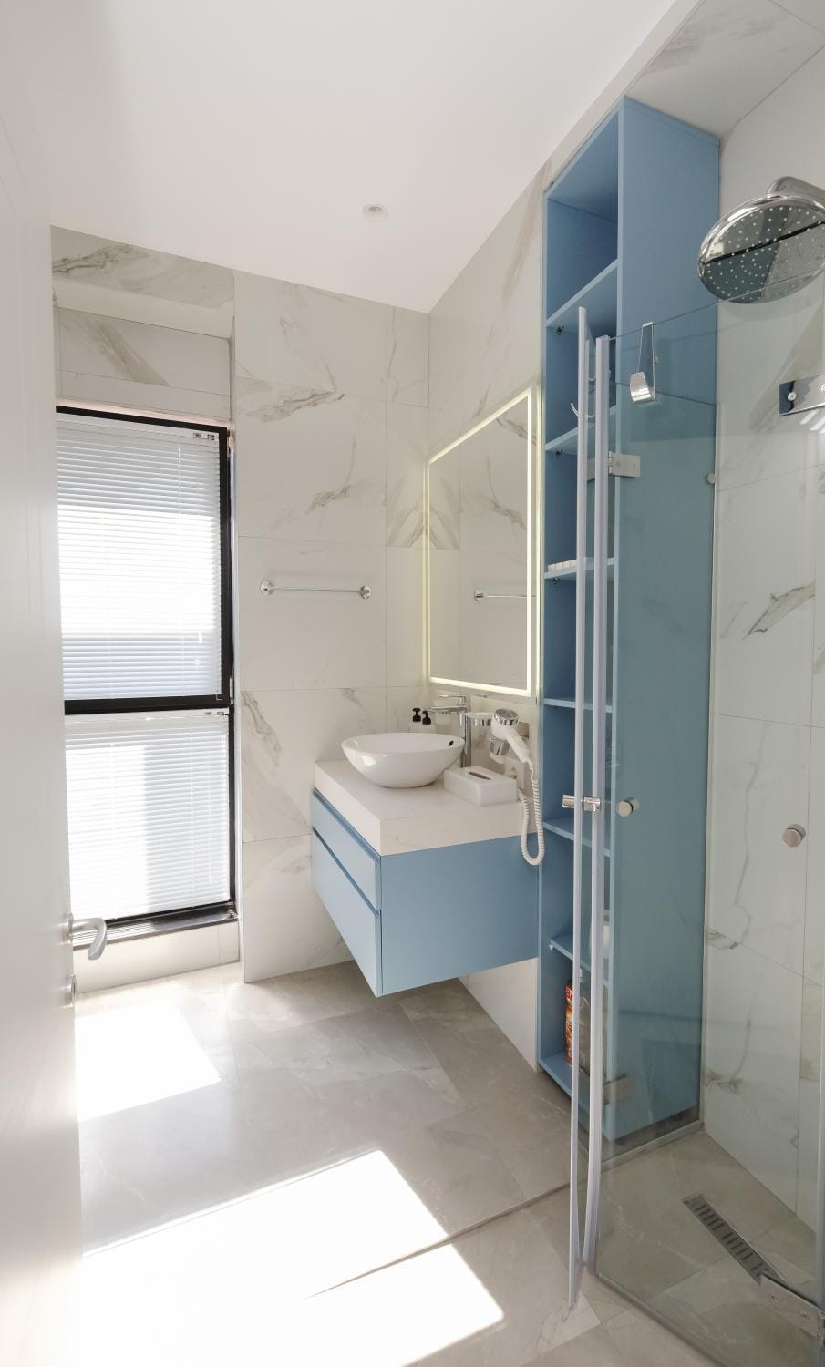 Shower, Bathroom