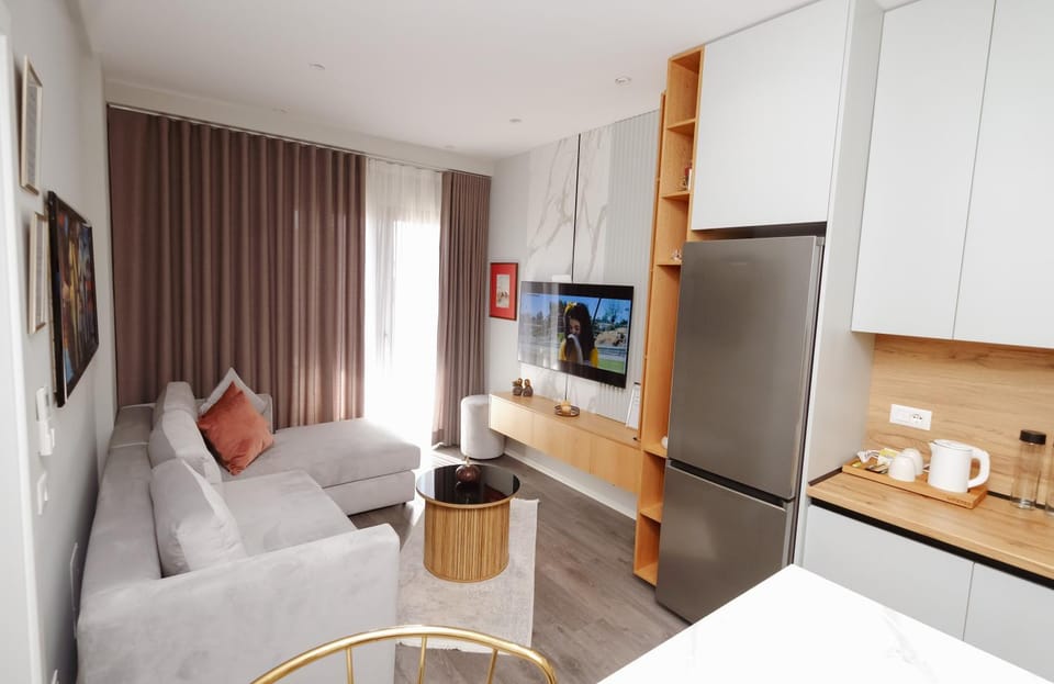 TV and multimedia, Seating area