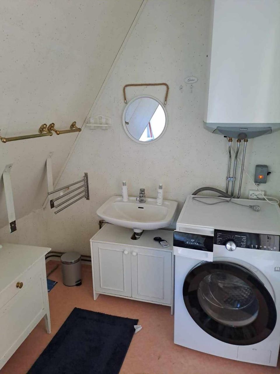 Bathroom, washing machine, dryer