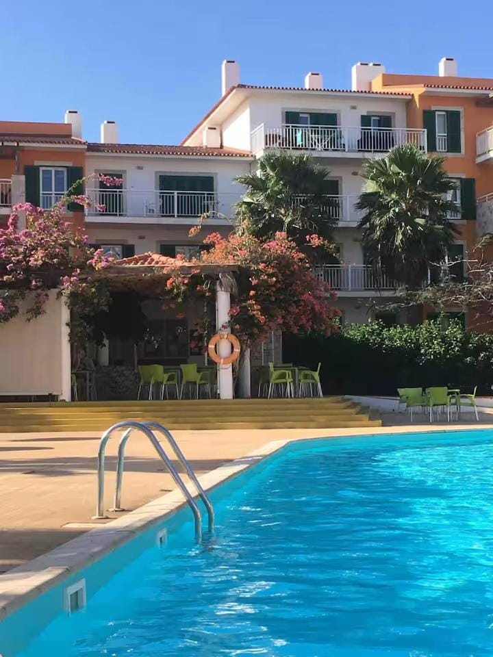 Lounge or bar, Swimming pool