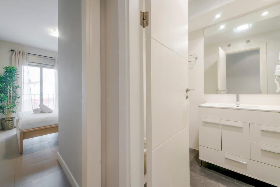 Bathroom, Bedroom