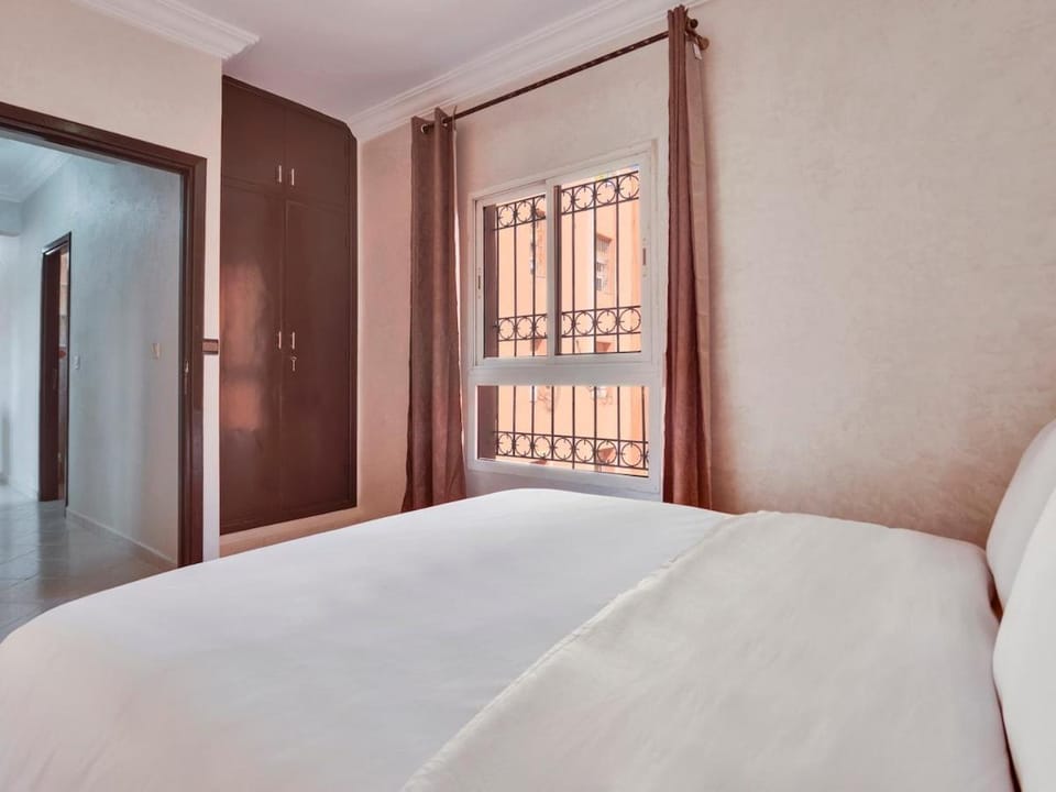 Modern 3BR Apartment 5 Min from Majorelle Garden Apartment in Marrakesh