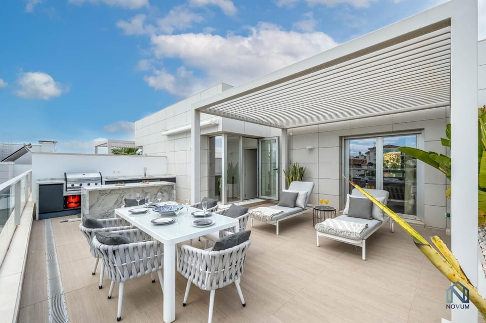 Balcony/Terrace, Seating area, Dining area