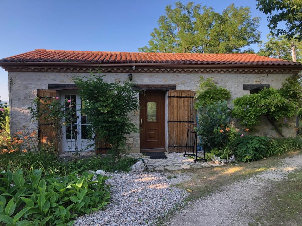 Beautiful Cottage House in Nouvelle-Aquitaine
