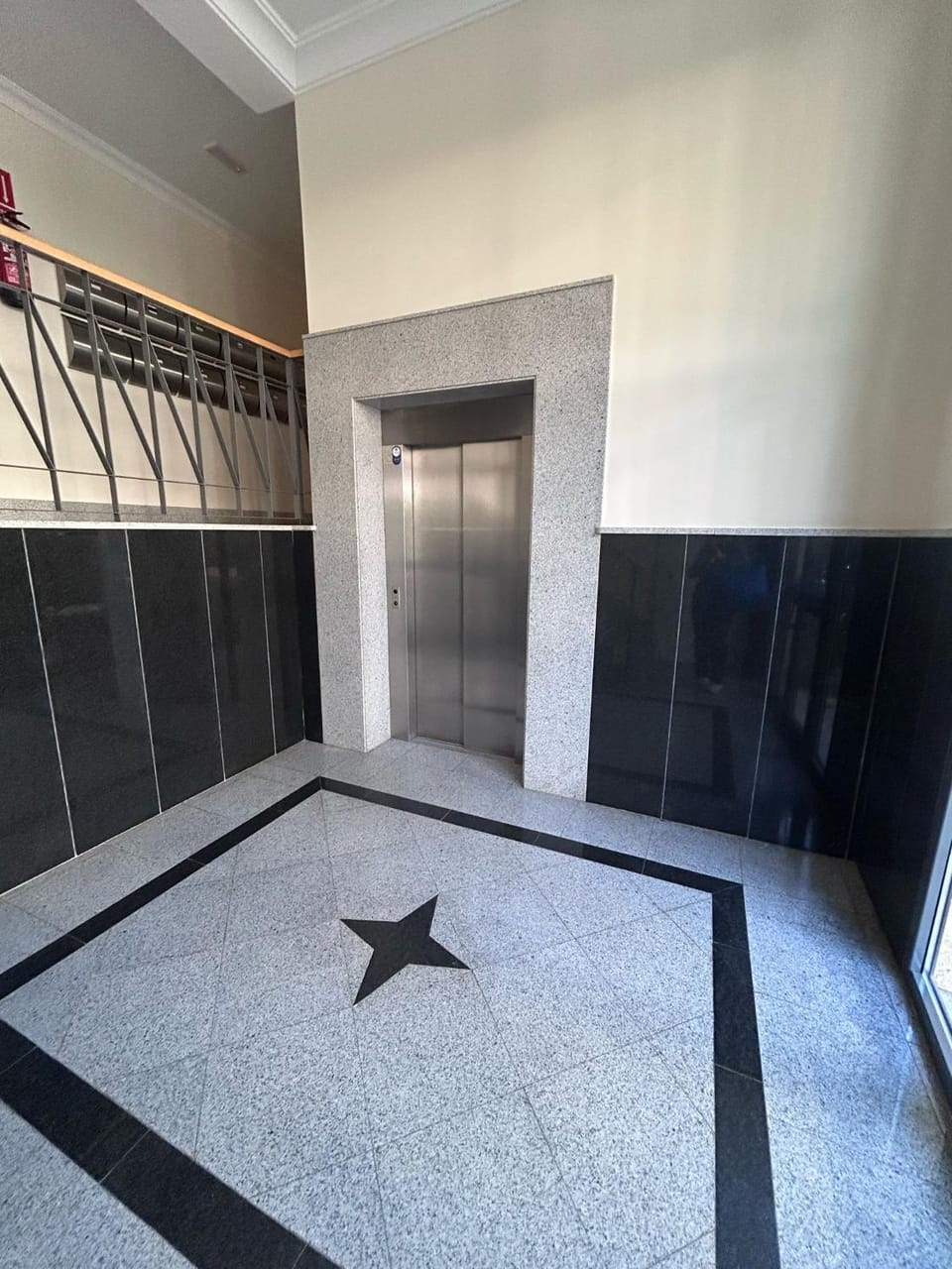 elevator
