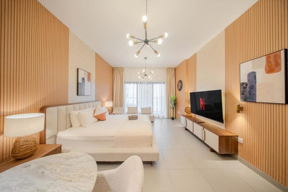 City Central Luxury Apartment With Balcony by Bluecloud Holidays Apartment in Al Sharjah