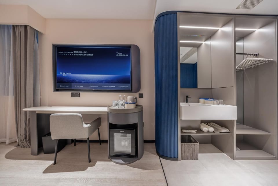 Atour Light Hotel Nanjing Xinjiekou Hanzhongmen Subway Station Hotel in Nanjing