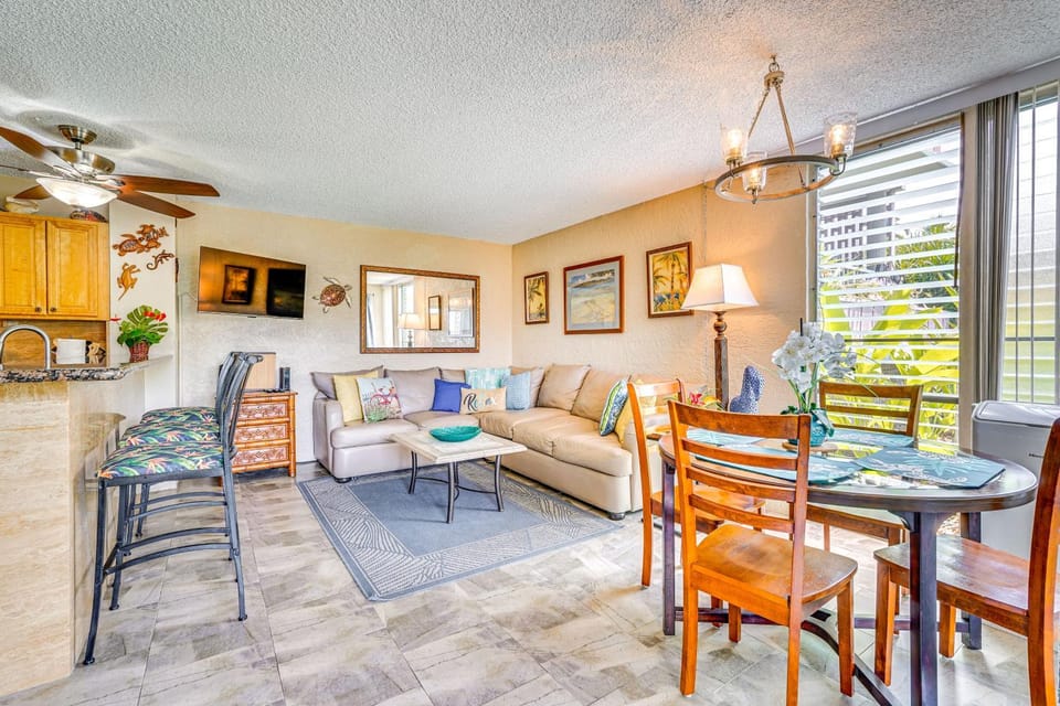 2 Mi to Town: Oceanside Kailua-Kona Paradise! House in Holualoa