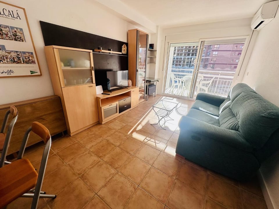Communal lounge/ TV room, Living room