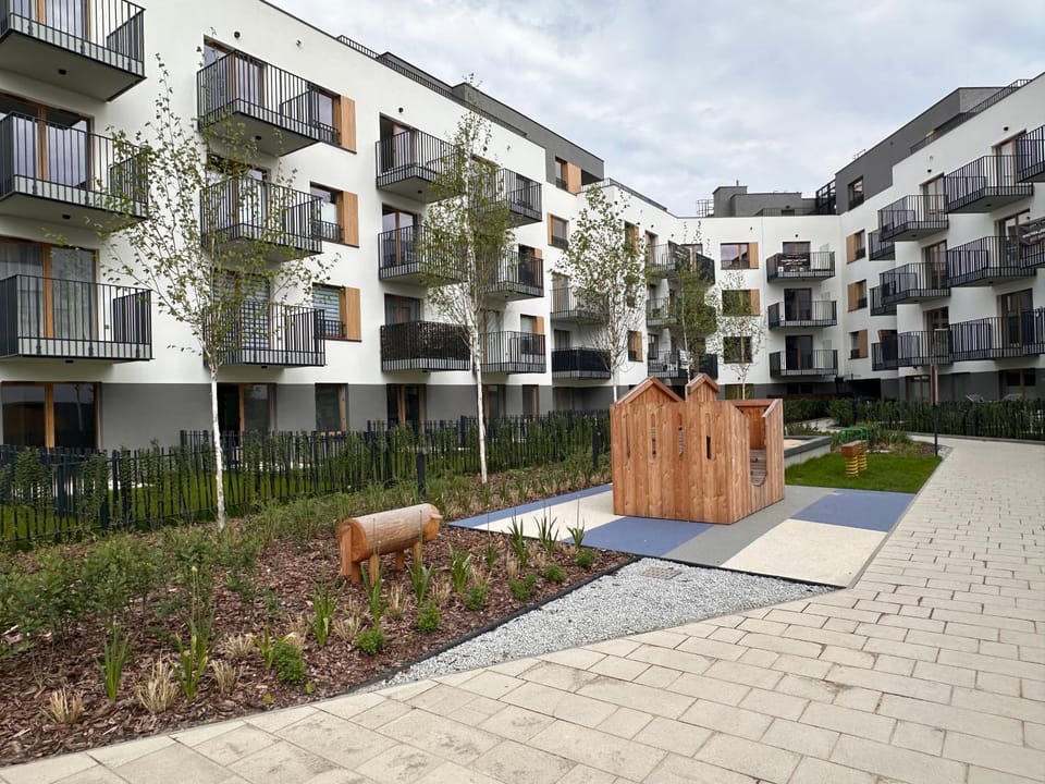 Property building, Garden
