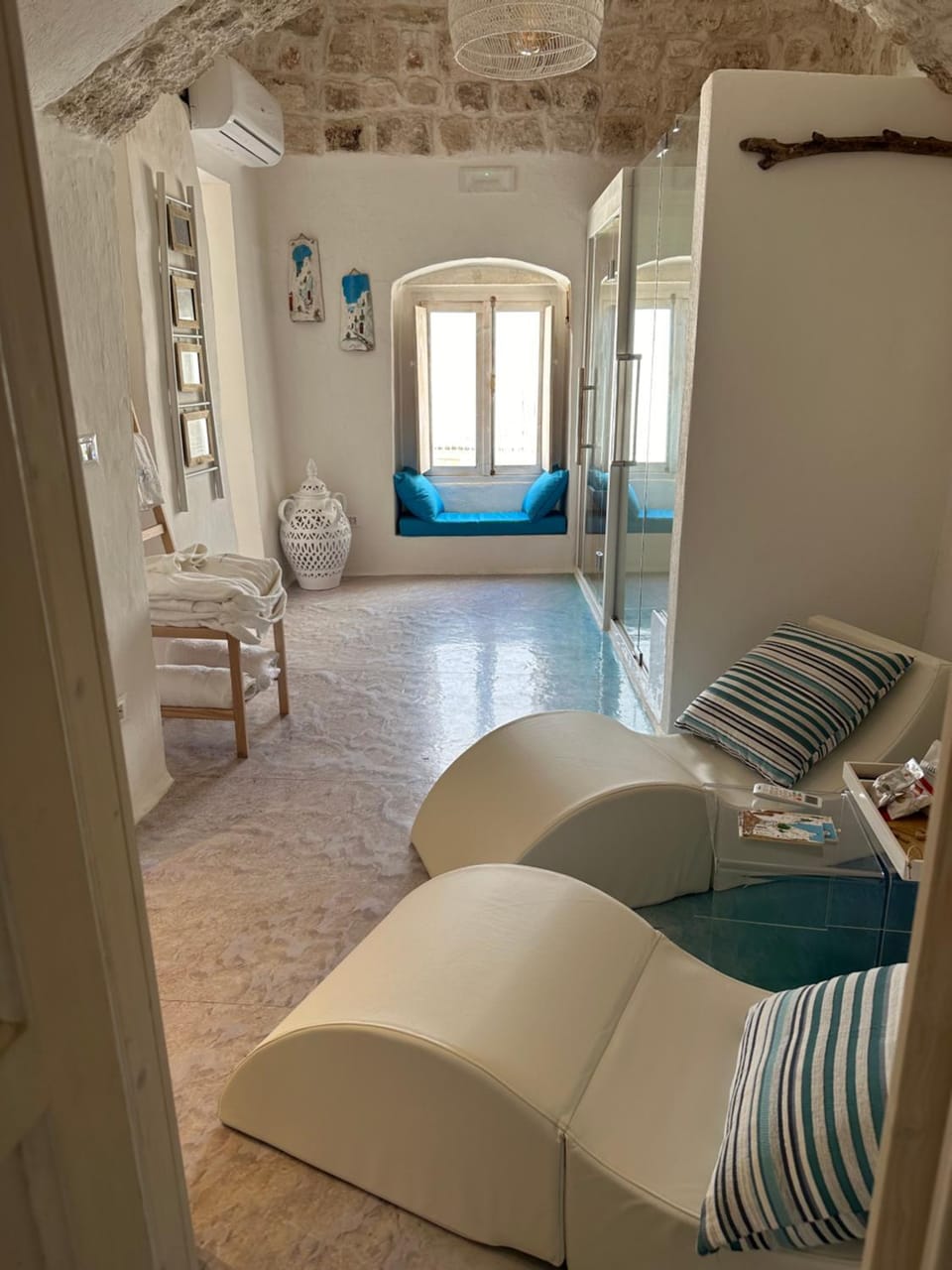 Sovrappensiero House in Ostuni