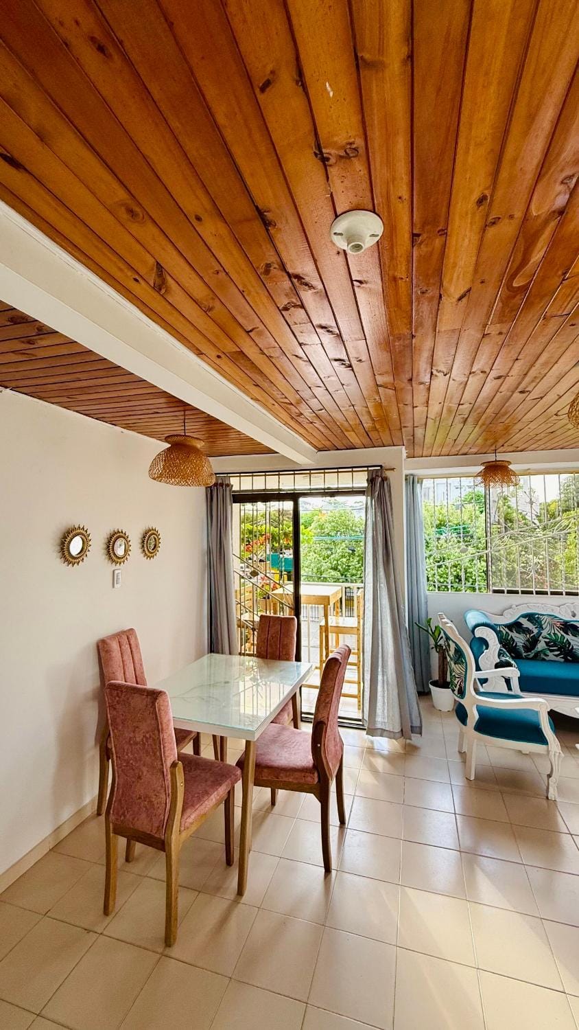 Communal lounge/ TV room, View (from property/room), Balcony/Terrace, Dining area
