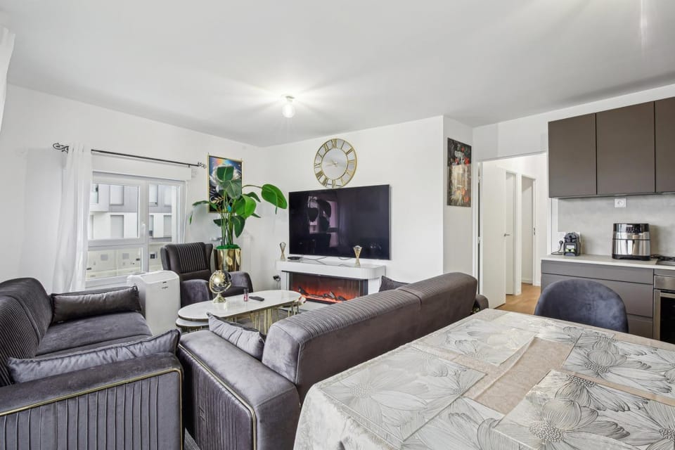 Parenthèse Chic – Confort moderne près de Paris Apartment in Île-de-France