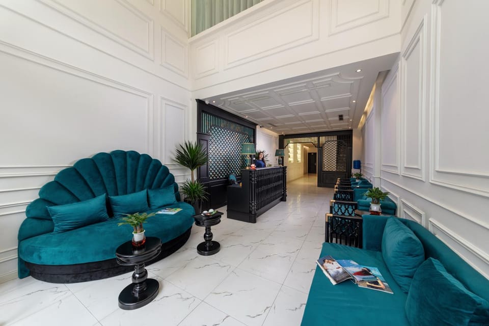 Living room, Lobby or reception, Seating area, Floor plan