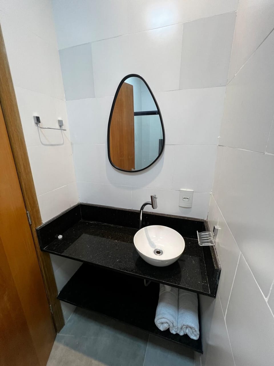 Loft Moderno La Bossa - 403 Apartment in Santa Teresa