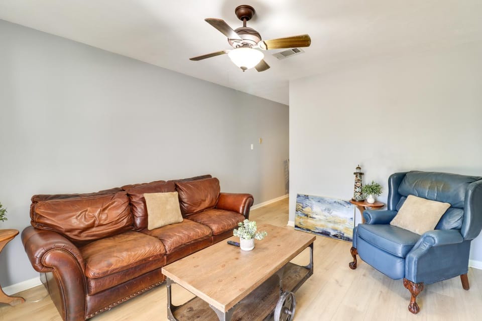 Walk to Eats & Entertainment: Home in Brookhaven House in Mississippi