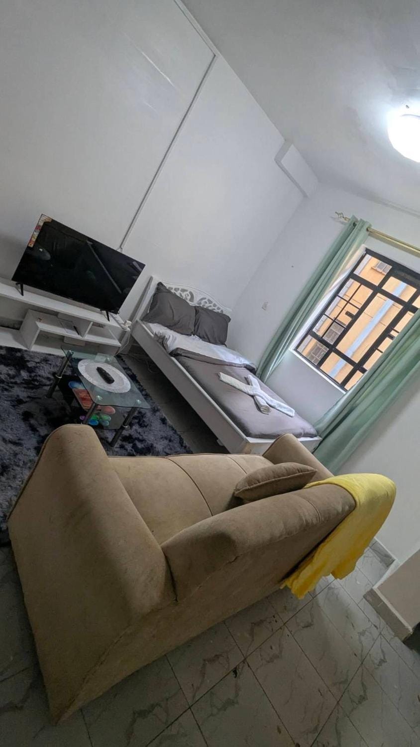 Bed, TV and multimedia