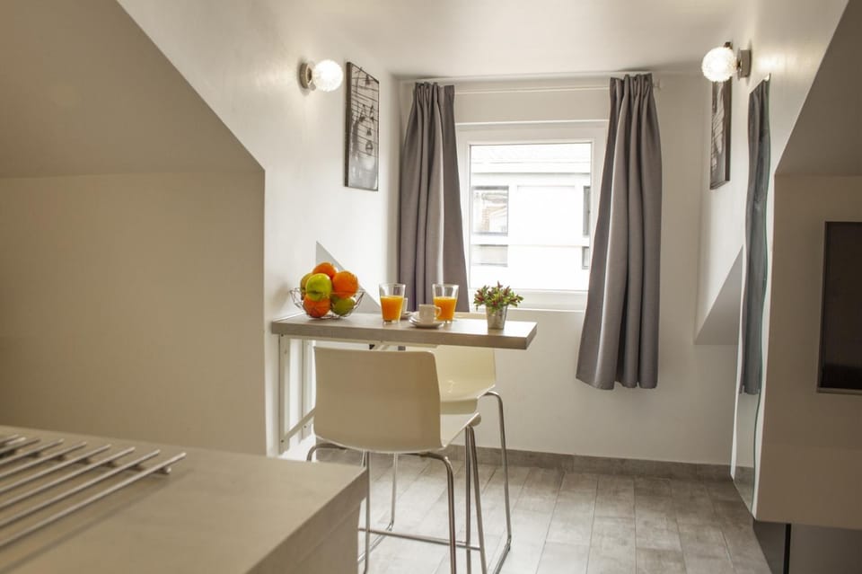 Antibes Bis Apartment in Cannes