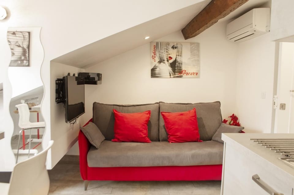 Antibes Bis Apartment in Cannes
