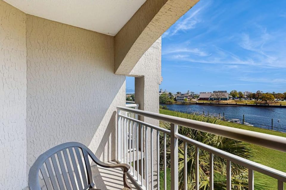 Yacht Club Villas 2-304 Apartment in North Myrtle Beach