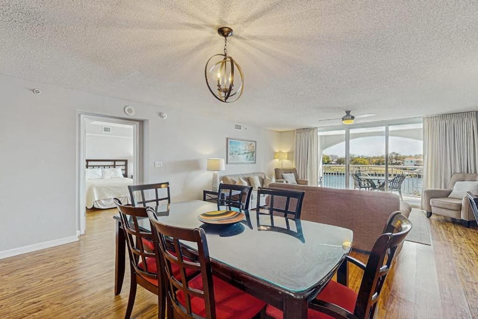 Yacht Club Villas 2-304 House in North Myrtle Beach