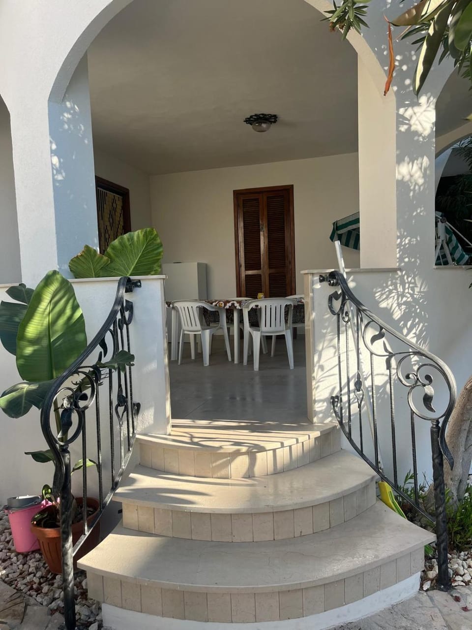 Property building, Facade/entrance, Street view, Quiet street view