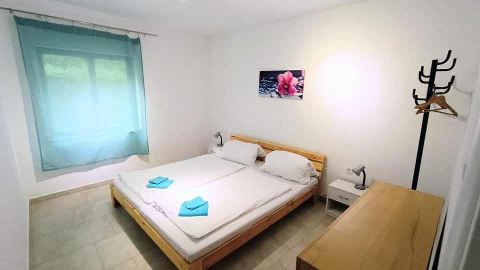 Olcsica Apartment Apartment in Lika-Senj County