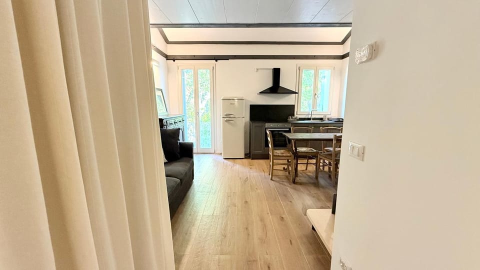 SE165 - Senigallia, trilocale in centro con terrazzo e aria condizionata Apartment in Senigallia